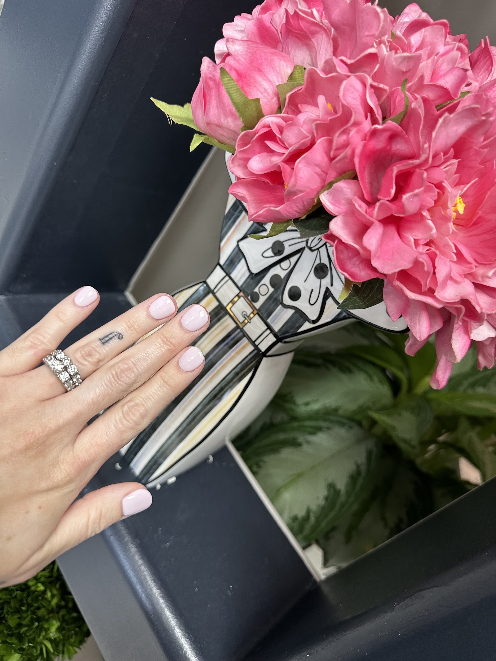 Prive Beauty Studio nail photo 2